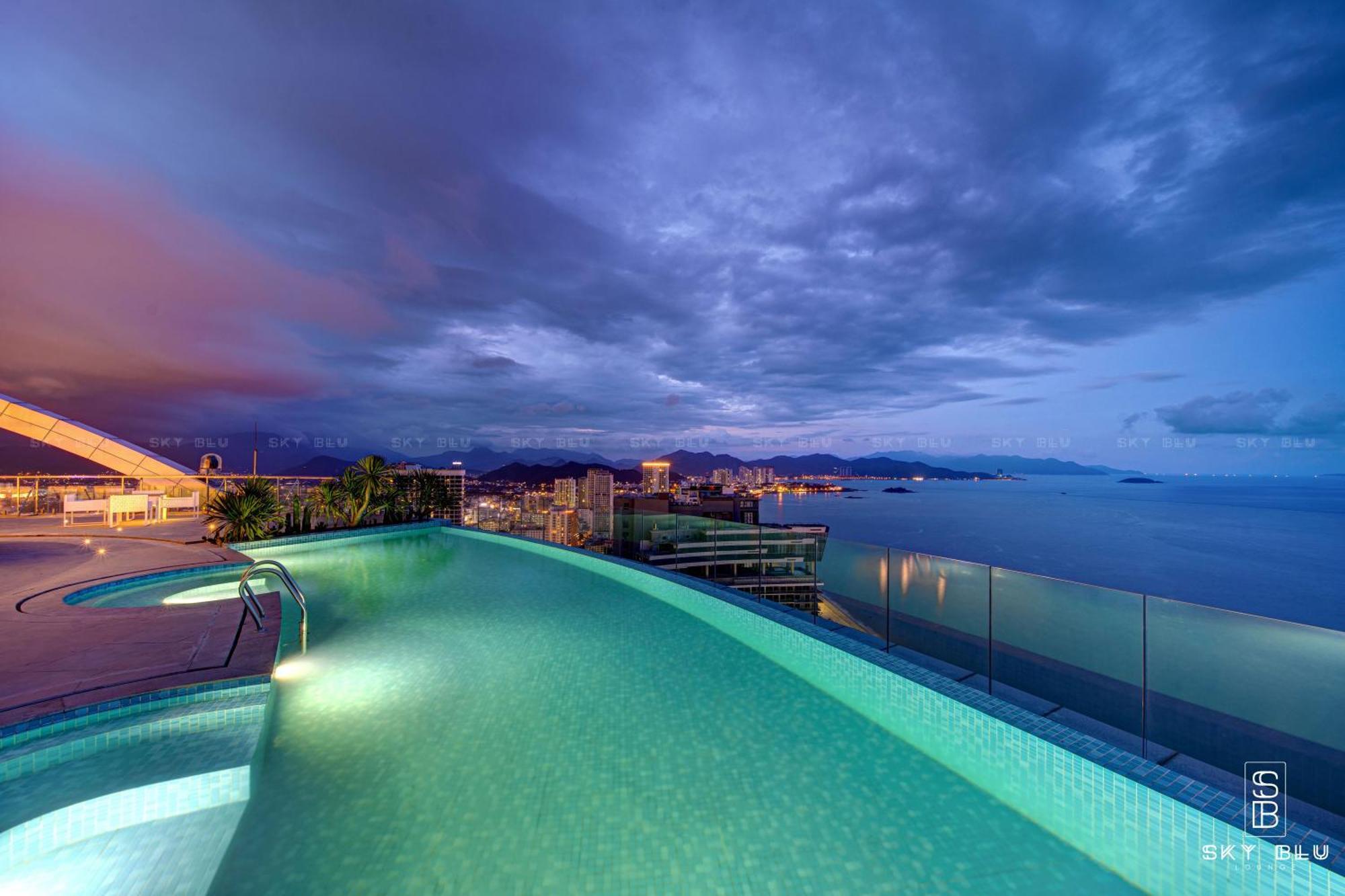 Capital Panorama Apartment Nha Trang Exteriör bild